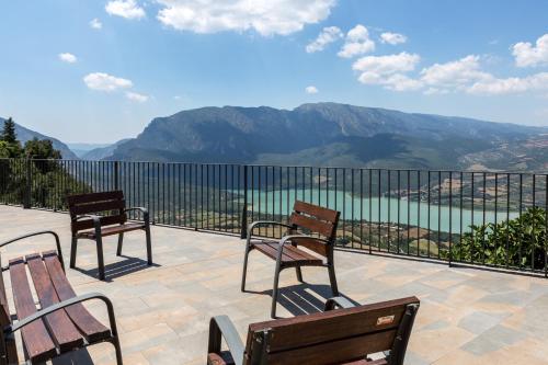 Közeli látványosságok, Cal Ginés (Cal Gines) in Llimiana