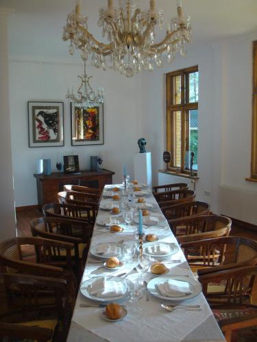 Restaurant, Residenz Villa Kult in Steglitz - Zehlendorf