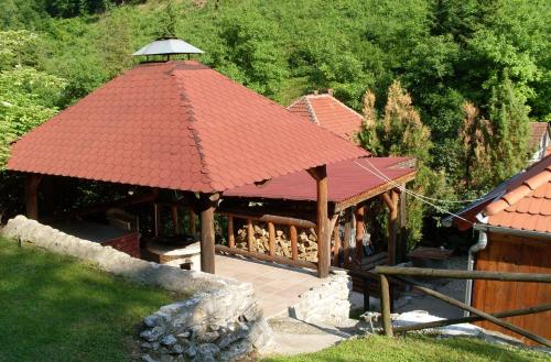  Holiday home in Ómassa/Ostungarn 20469, Pension in Ómassa