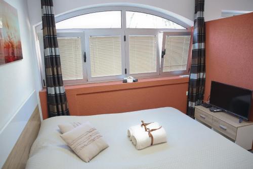 Fasilitas, Apartments Qualitas in Kotor