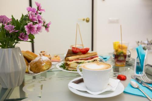 Navona Open Space Aparthotel - image 11