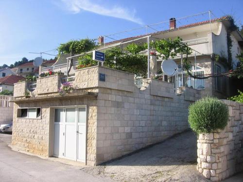  Apartment Jelsa 2059b in Jelsa