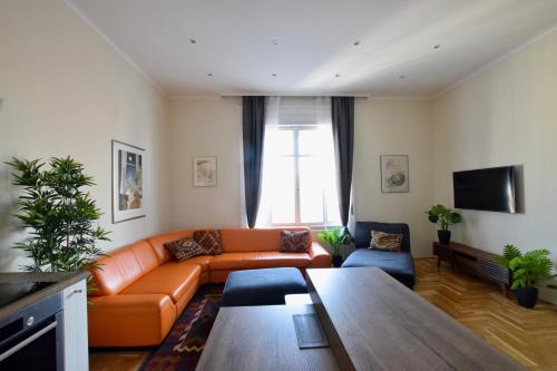 Luxury Apartment by Hi5 - Király street Suite, Budapest (photo 8)