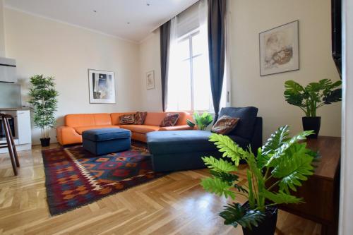 Luxury Apartment by Hi5 - Király street Suite, Budapest (photo 10)