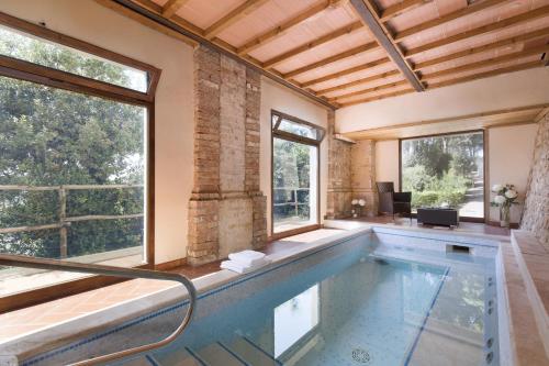 جاكوزي, Villa Lecchi Hotel Wellness in بوجيببونسي