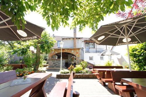Dārzs, Hotel Adria Stuben in Urbar (Mayen-Koblenz)