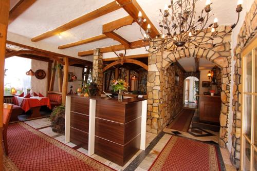 Vestabils, Hotel Adria Stuben in Urbar (Mayen-Koblenz)