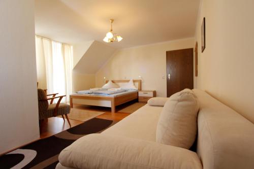 Hotel Adria Stuben in Urbar (Mayen-Koblenz)