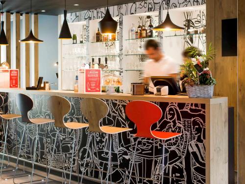 Ibis Wavre Brussels East - image 3