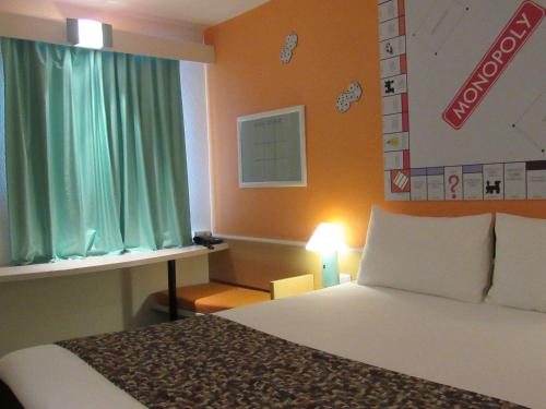 This photo about Hotel Ibis Coimbra Centro shared on HyHotel.com