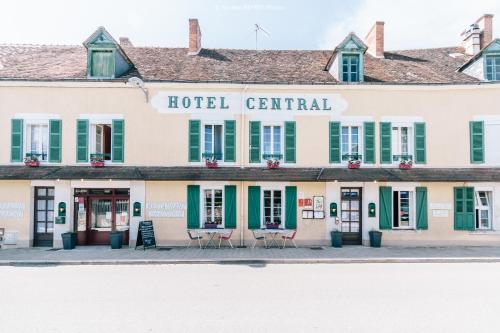Le Central