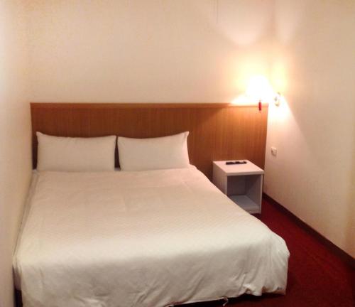 Long Cherng Hotel – Luodong, WV