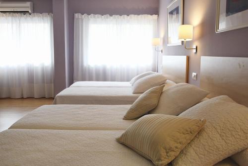 Dormavalencia Hostel - image 5