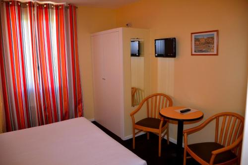 Hotel Arc En Ciel - image 10