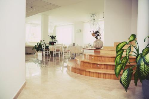 Vestabils, Hotel Di Nardo in Petačato
