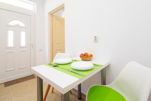 T19 Apartment - image 5