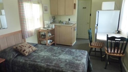 Double Room with Two Single Beds