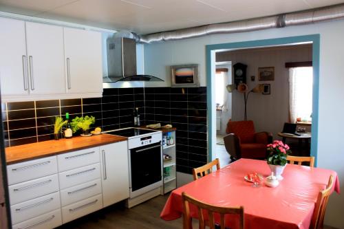 Cocina, Cape East Homestay in Vadso