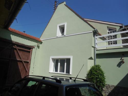 Grün Haus Studio