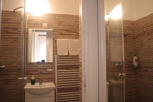 Ó-Újlak Apartman - image 4