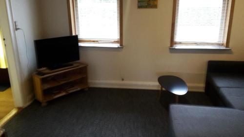 Shared lounge/TV area, Jerupvej Holiday Home in Sindal