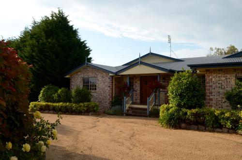 

Brick Creek House