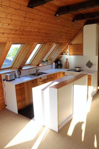 Ferienwohnung Hamelschenburg in เอมเมอร์ทาล