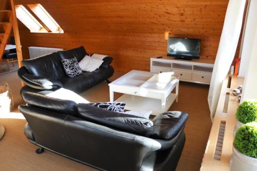 Ferienwohnung Hamelschenburg in เอมเมอร์ทาล