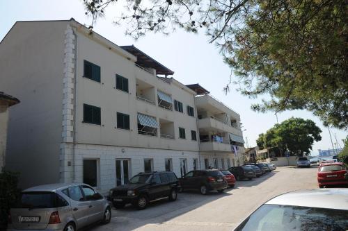  Apartmani J in Baćina