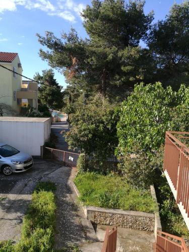 Apartments by the sea Rogoznica - 13357 - image 3