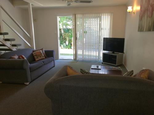 Bayshores Holiday Apartments Hervey Bay Queensland