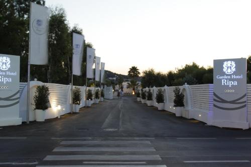 Garden Hotel Ripa - image 8