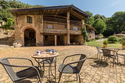 Can Solà La Vall de Bianya (Can Sola La Vall de Bianya) in Sant Pere Despuig