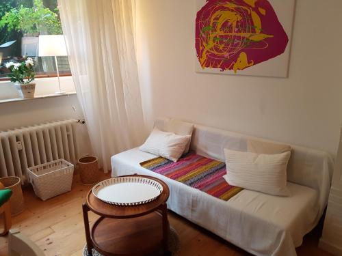 Studio- Kokon- Souterrain Studio- Kokon- Souterrain