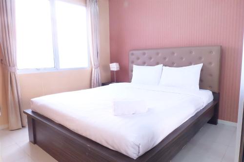 Comfortable 1 BR Cosmo Terrace Apartment By Travelio
