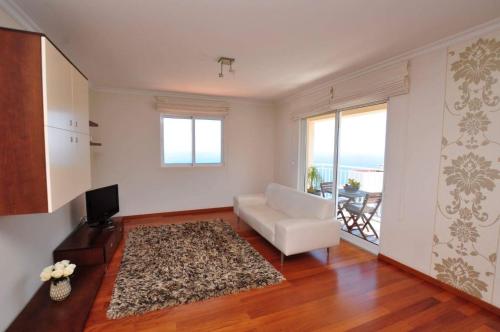  Madeira Top View Apartment in Nogueira