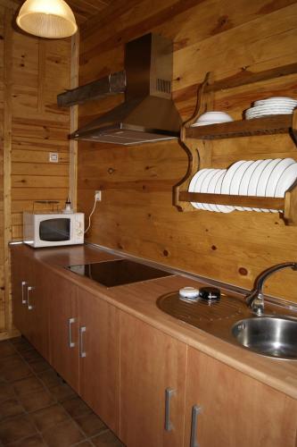 Three-Bedroom Apartment (6 Adults)