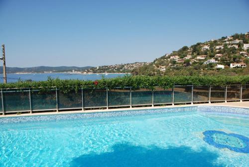 83 Hotel - image 7