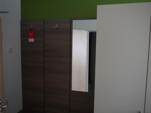Zimmer mit 2 einzelbetten