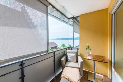 شرفة/ تراس, Hotel Seeliebe in سيبلينجين