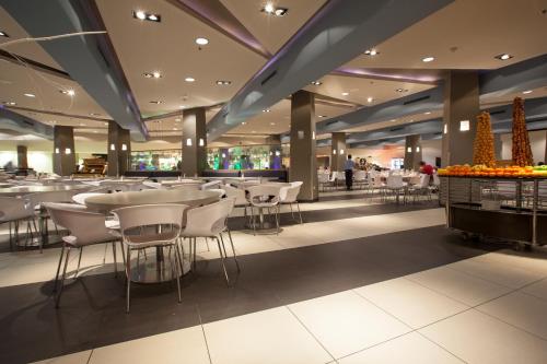 U Coral Beach Club Eilat – Ultra All inclusive - image 4