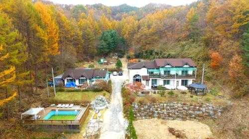 Pinearoma Pension