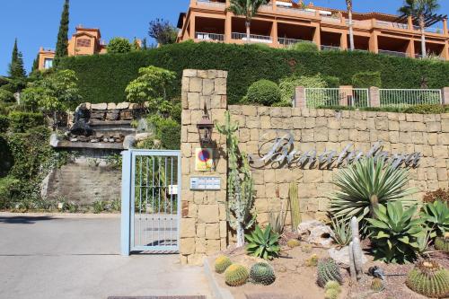 Benatalaya Estepona