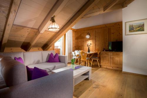 Alfonsstuberl - Ferienwohnungen & Restaurant in Innervillgraten