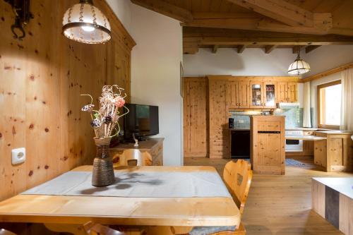 Faciliteiten, Alfonsstuberl - Ferienwohnungen & Restaurant in Innervillgraten