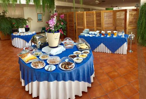 Photo 1 Albatroz Beach & Yacht Club