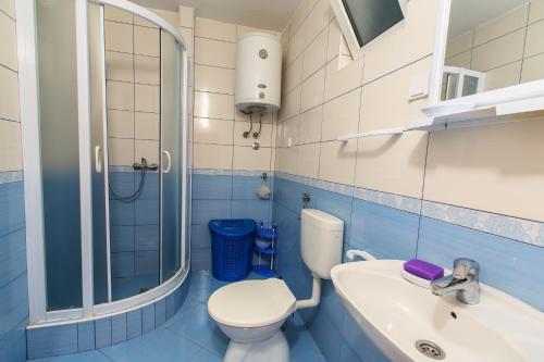 De Lux Apartments Luka - image 7