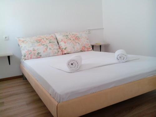 Maja rooms, Split (photo 10)