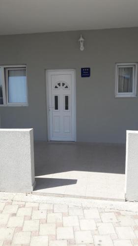  Apartment Marin, Pension in Solin bei Prugovo