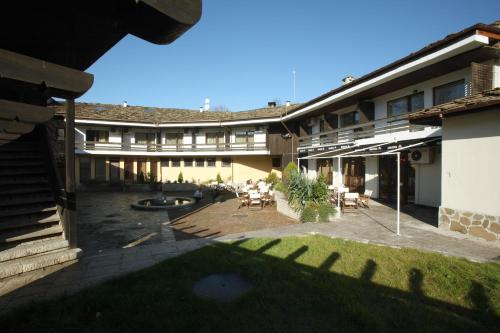 Hotel Varosha - image 12